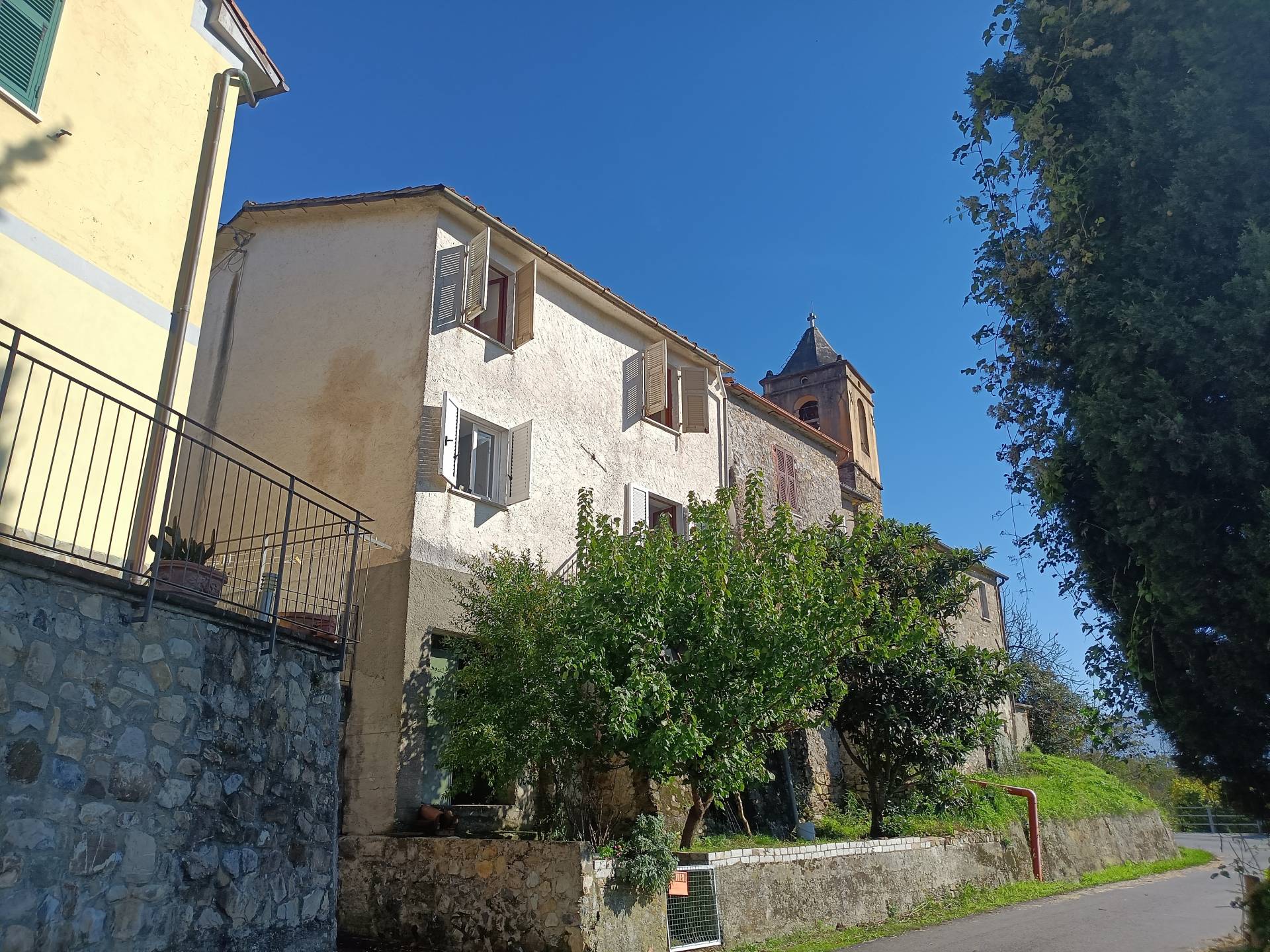 Casa Semindipendente in Vendita a Fivizzano Massa Carrara