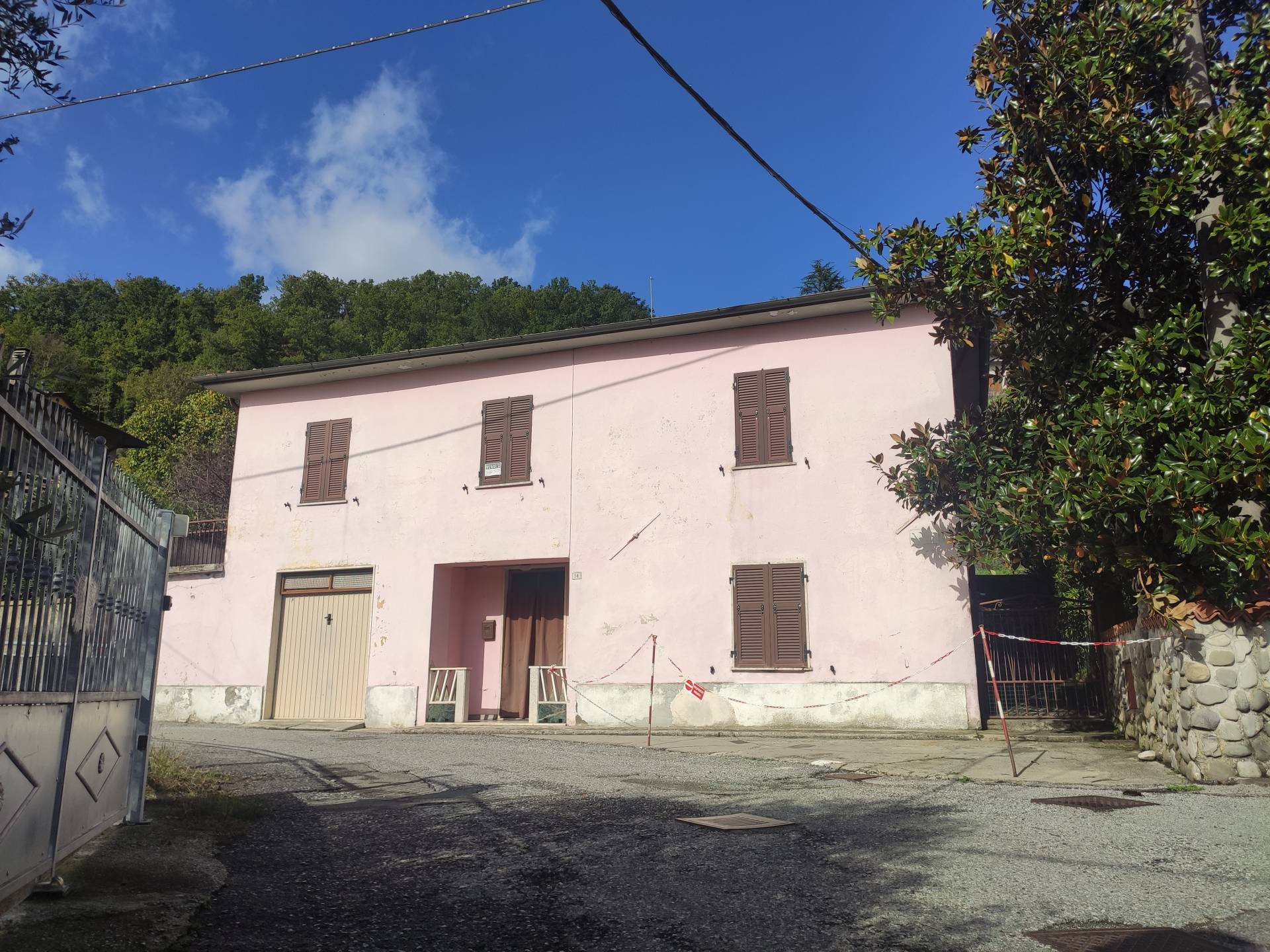 Casa Indipendente in Vendita a Licciana Nardi Massa Carrara