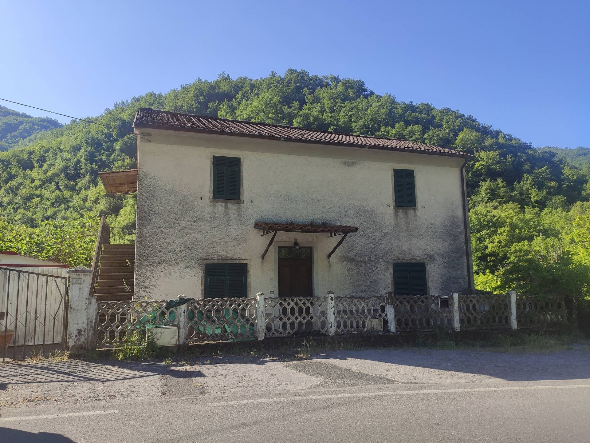 Casa Indipendente in Vendita a Licciana Nardi Massa Carrara