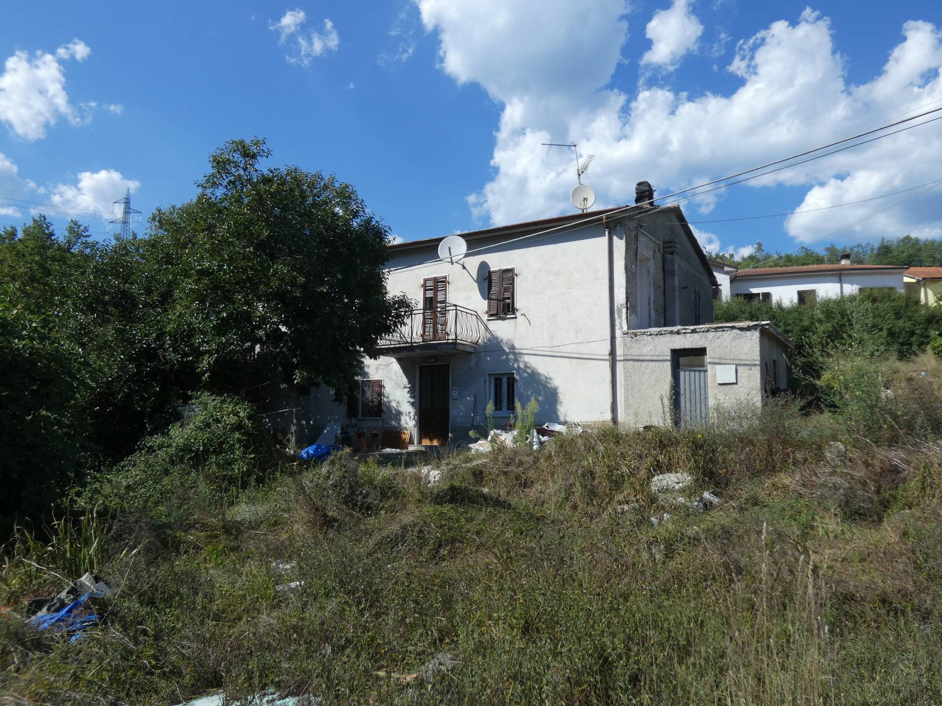 Casa Indipendente in Vendita a Aulla Massa Carrara