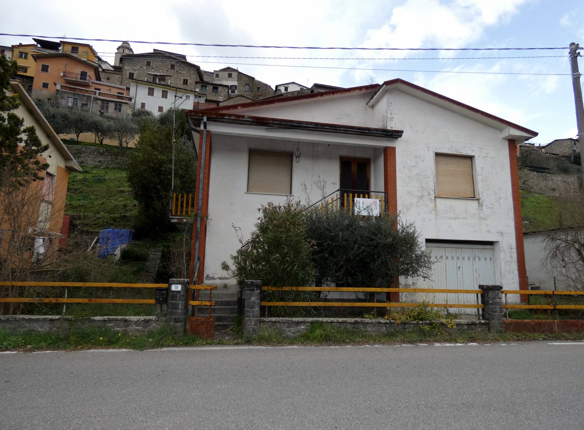 Casa Indipendente in Vendita a Fivizzano Massa Carrara