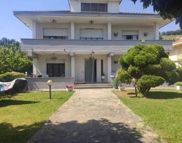 Villa in Vendita a Licciana Nardi Massa Carrara