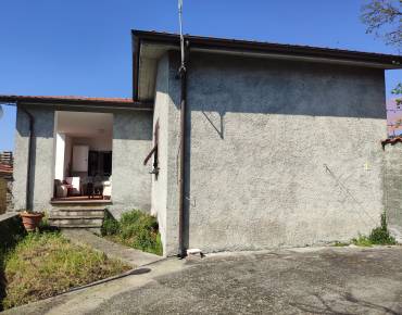 Casa Indipendente in Vendita a Fivizzano Massa Carrara