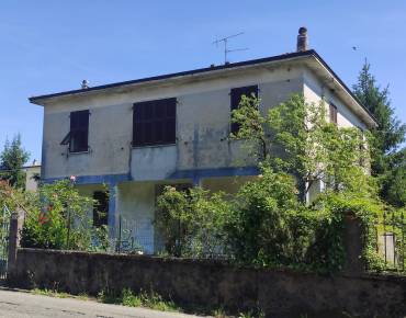 Casa Indipendente in Vendita a Licciana Nardi Massa Carrara