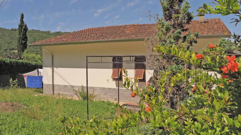Casa Indipendente in Vendita a Casola in Lunigiana Massa Carrara