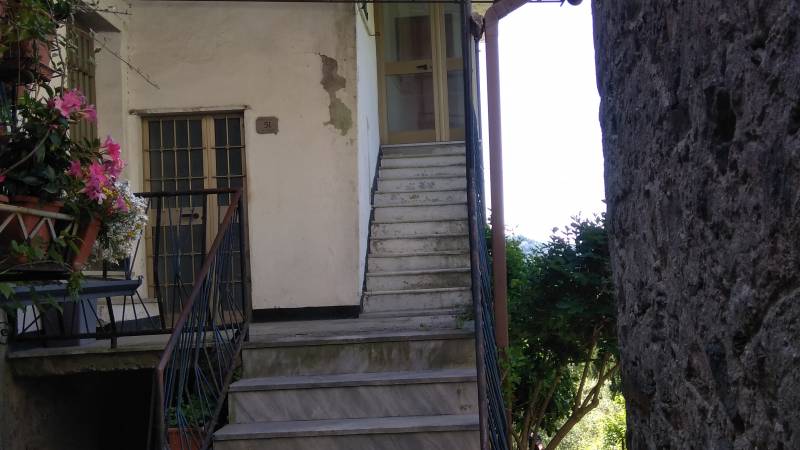 Casa di Borgo in Vendita a Santo Stefano di Magra La Spezia