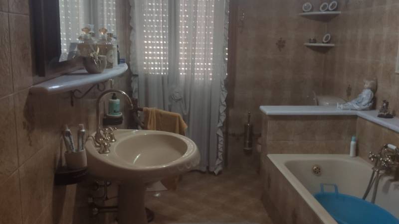 Villa in Vendita a Licciana Nardi Massa Carrara