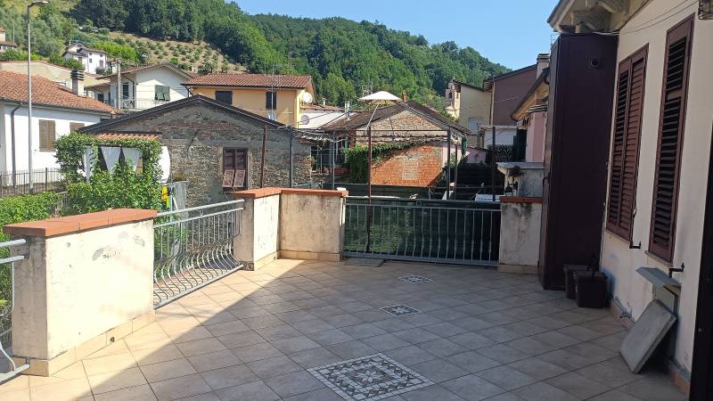 Appartamento in Vendita a Licciana Nardi Massa Carrara