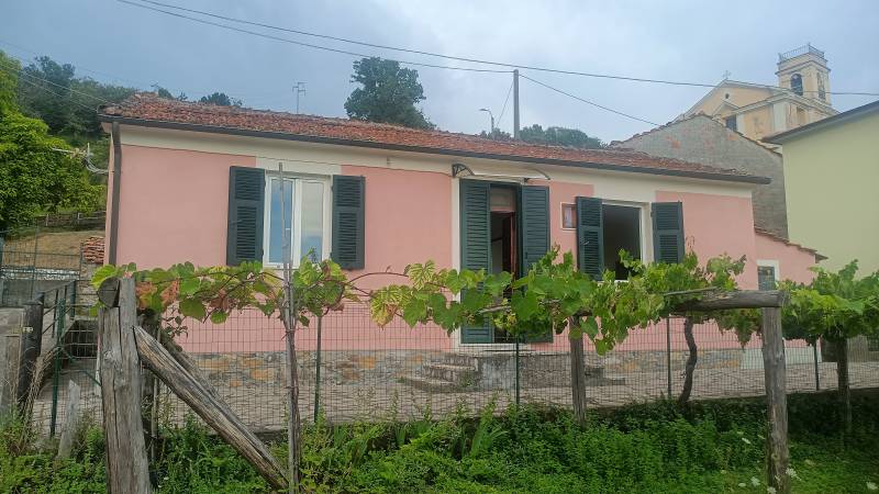 Casa Indipendente in Vendita a Fivizzano Massa Carrara