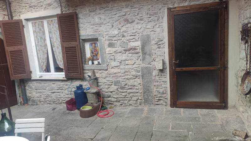 Appartamento indipendente in Vendita a Comano Massa Carrara