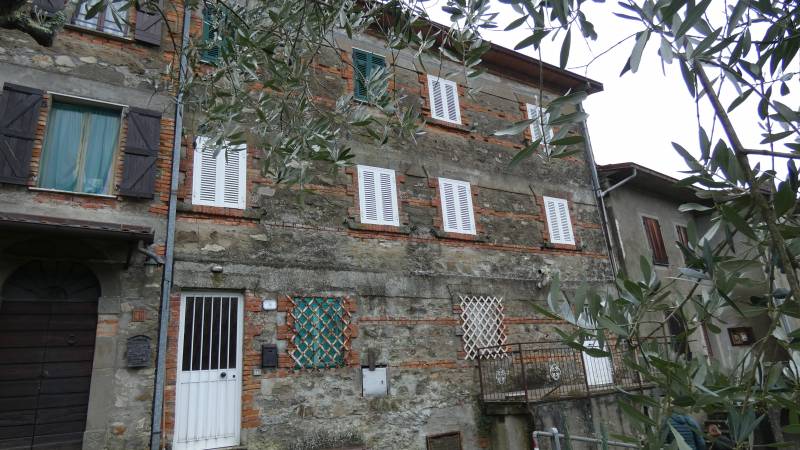 Terratetto in Vendita a Tresana Massa Carrara