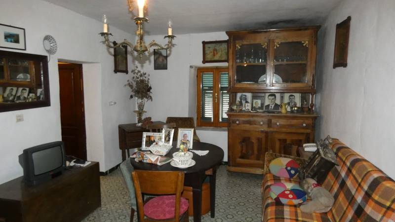 Casa Semindipendente in Vendita a Comano Massa Carrara