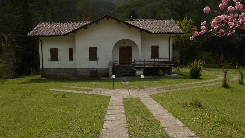 Villa in Vendita a Licciana Nardi Massa Carrara